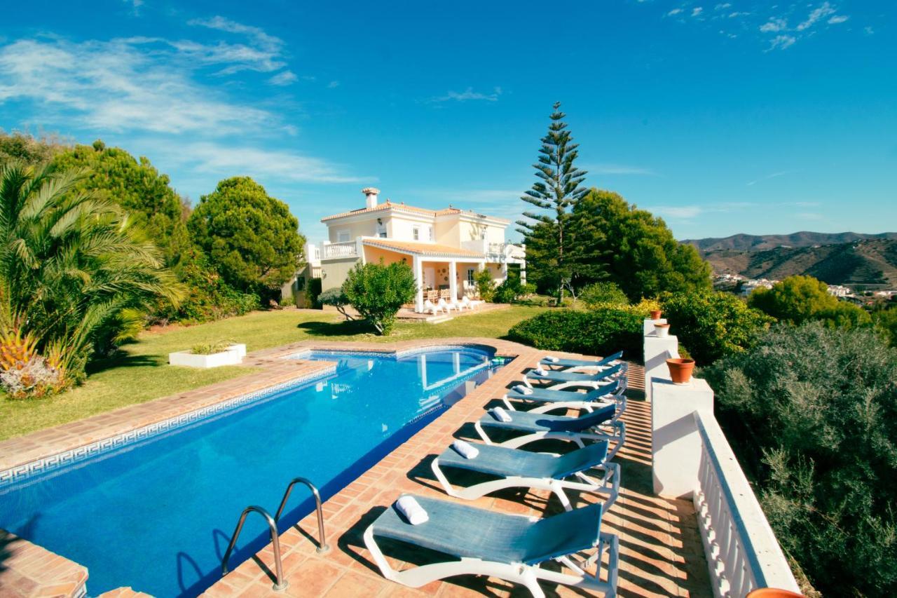 Gran Villa Con Vistas Al Mar Y Piscina Privada มาลากา ภายนอก รูปภาพ