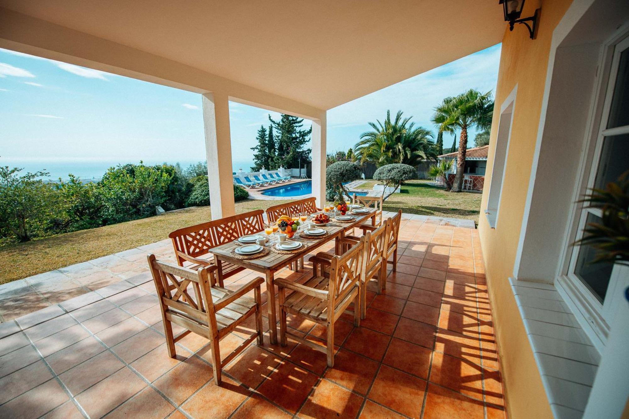 Gran Villa Con Vistas Al Mar Y Piscina Privada มาลากา ภายนอก รูปภาพ