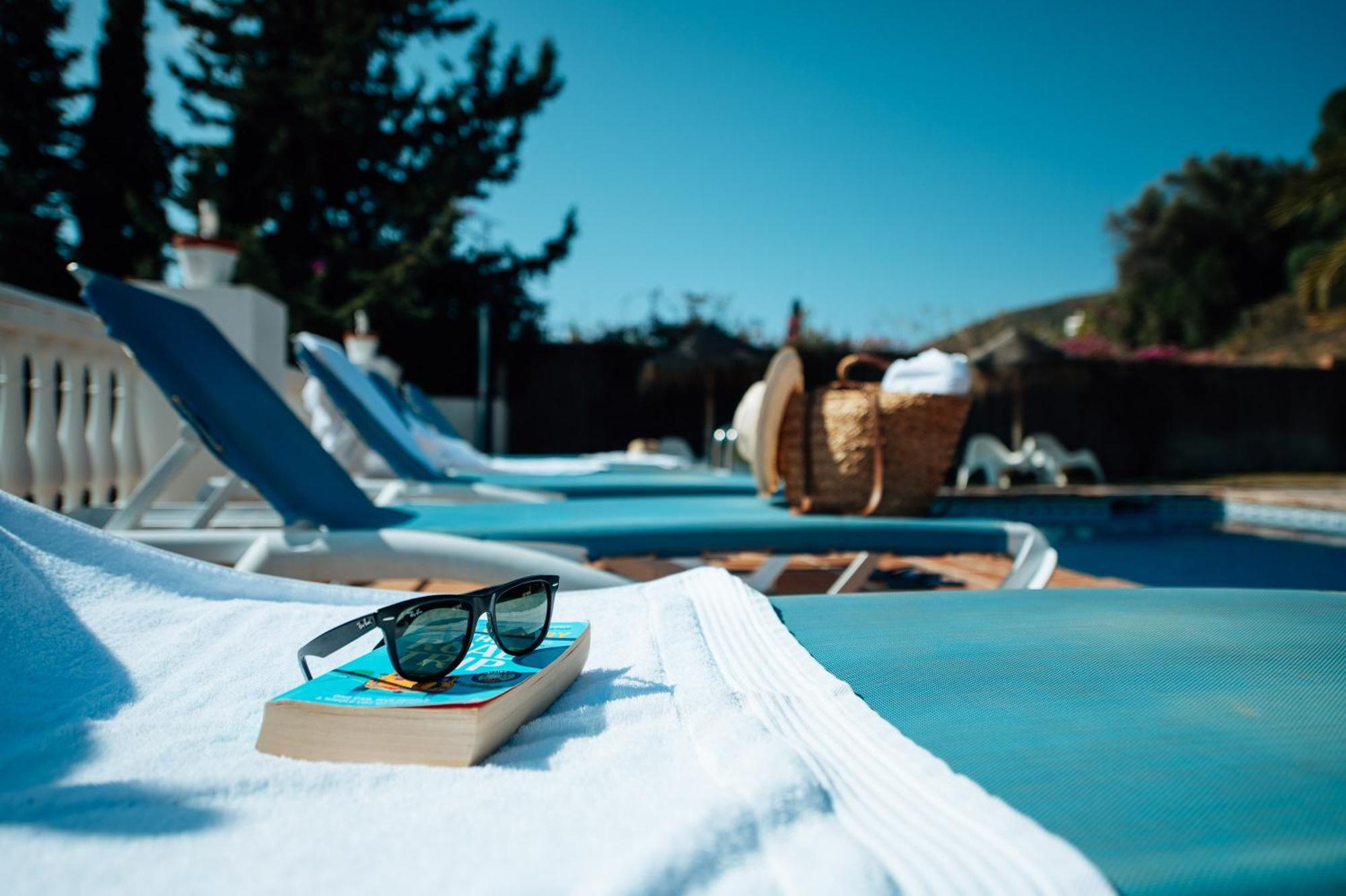 Gran Villa Con Vistas Al Mar Y Piscina Privada มาลากา ภายนอก รูปภาพ